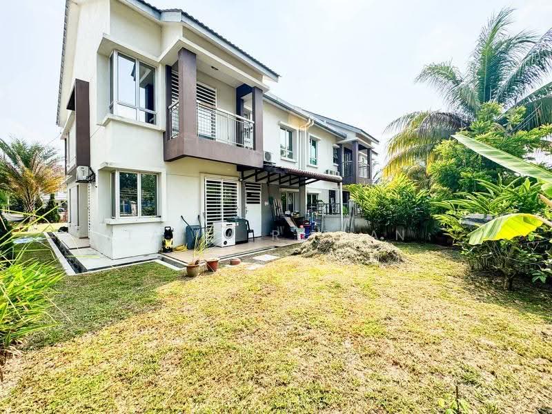 Semi-Detached House for Sale in Alam Suria (Puncak Alam) - Tasya Ruslan - PropertyGuru.com.my