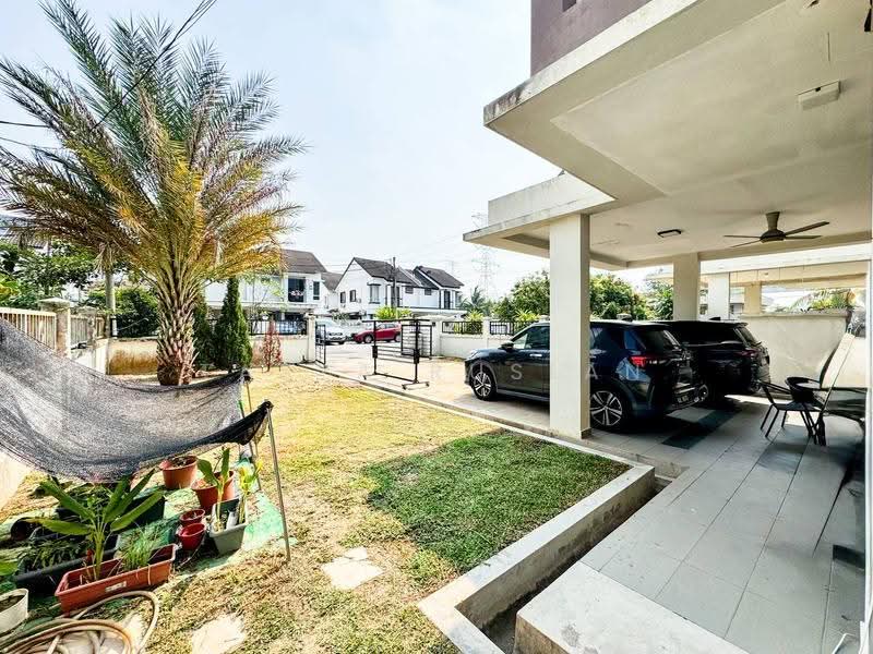 Semi-Detached House for Sale in Alam Suria (Puncak Alam) - Tasya Ruslan - PropertyGuru.com.my