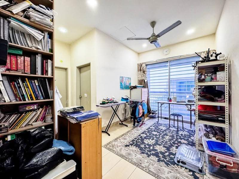 Semi-Detached House for Sale in Alam Suria (Puncak Alam) - Tasya Ruslan - PropertyGuru.com.my