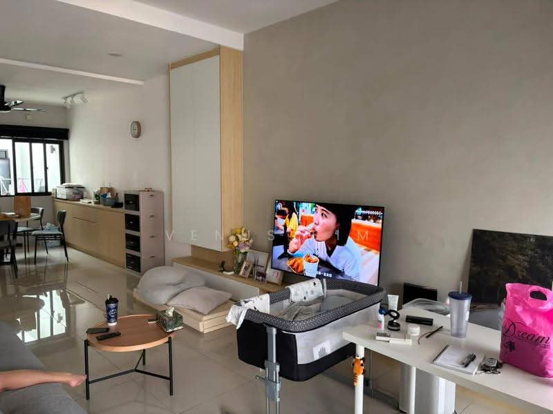 2-storey Terraced House for Rent in Bandar Rimbayu (Telok Panglima Garang) - Venus Sim - Living Room - PropertyGuru.com.my