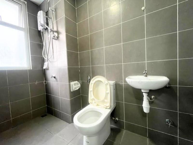 Service Residence for Rent at V-Residensi 2 - Josephine Chou - Bathroom - PropertyGuru.com.my