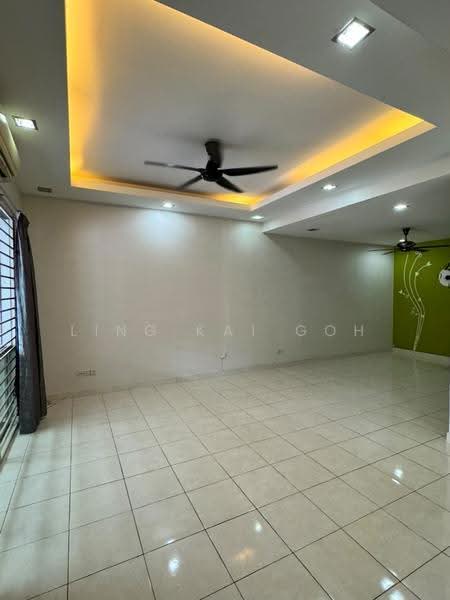 Rumah Teres 2-Tingkat untuk Dijual di Shah Alam (Selangor) - Ling Kai Goh - Living Room - PropertyGuru.com.my