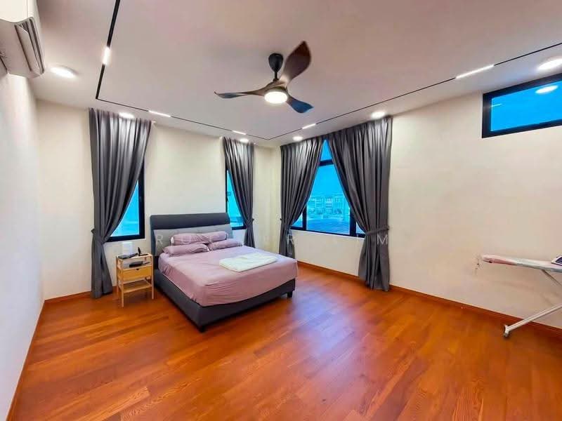 Semi-Detached House for Sale in Taman Nusa Sentral (Iskandar Puteri (Nusajaya)) - Rocker Lim - Bedroom - PropertyGuru.com.my