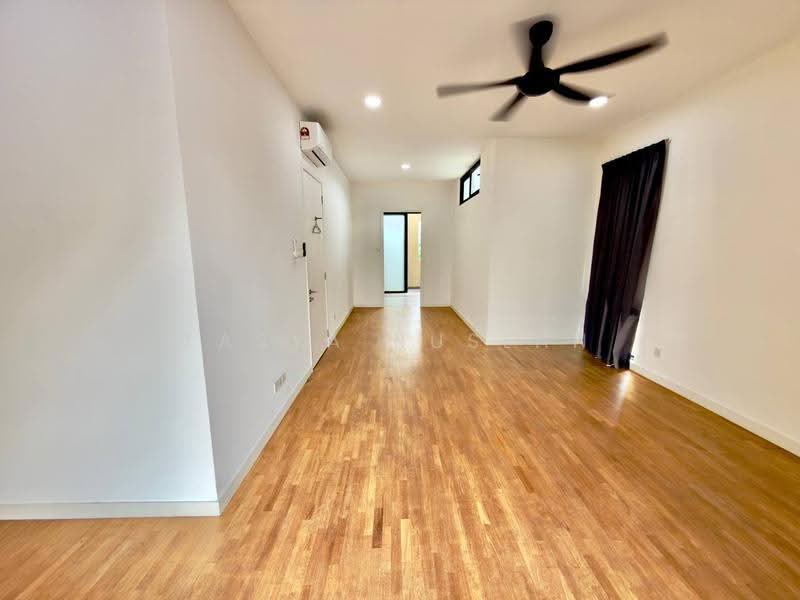 Semi-Detached House for Sale in Taman Bukit Palma (Kajang) - Tasya Ruslan - PropertyGuru.com.my