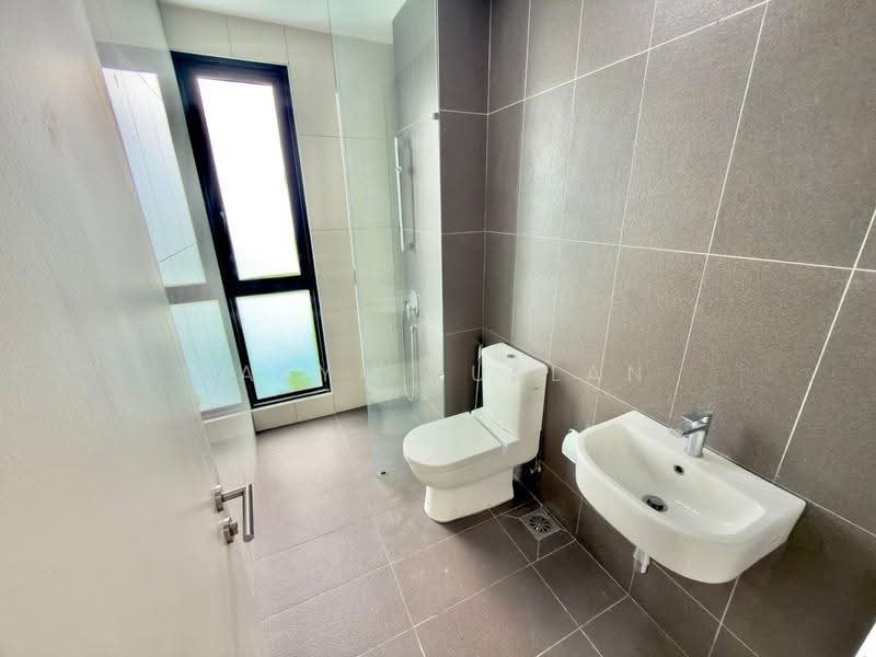 Semi-Detached House for Sale in Taman Bukit Palma (Kajang) - Tasya Ruslan - PropertyGuru.com.my