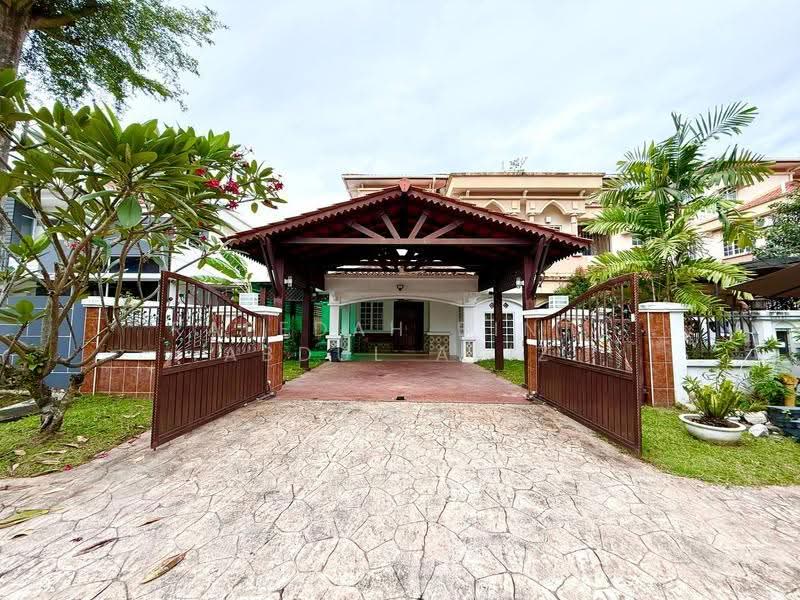 Rumah Berkembar untuk Dijual di D'Kayangan (Shah Alam) - Rafedah Binti Abdul Aziz - Exterior - PropertyGuru.com.my