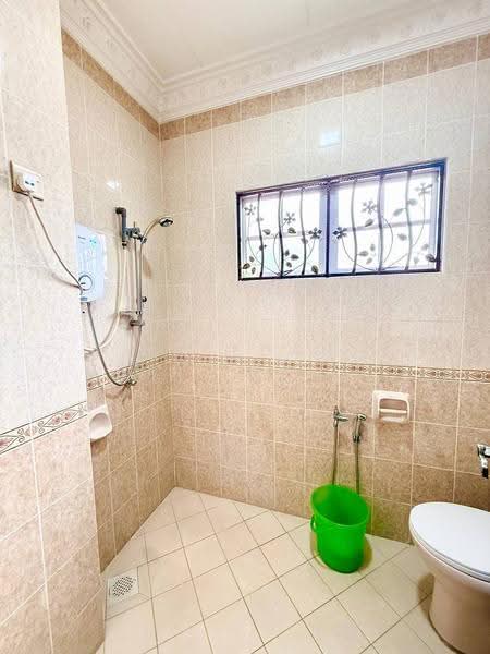 Rumah Berkembar untuk Dijual di D'Kayangan (Shah Alam) - Rafedah Binti Abdul Aziz - Bathroom - PropertyGuru.com.my
