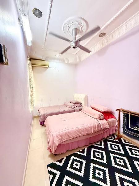 Rumah Berkembar untuk Dijual di D'Kayangan (Shah Alam) - Rafedah Binti Abdul Aziz - Bedroom - PropertyGuru.com.my