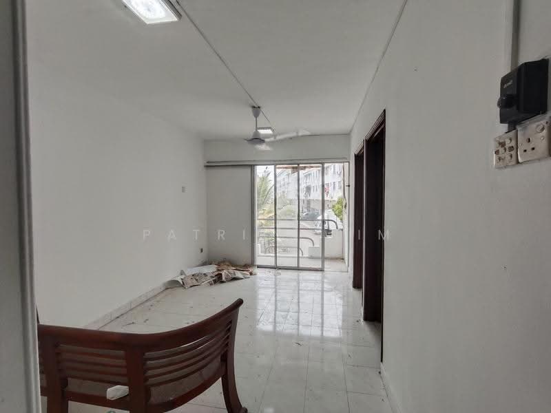 Pangsapuri untuk Dijual di Kota Laksamana Utama - Patrick Lim - Balcony - PropertyGuru.com.my