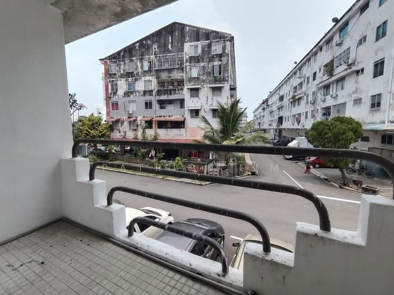 Pangsapuri untuk Dijual di Kota Laksamana Utama - Patrick Lim - Exterior - PropertyGuru.com.my