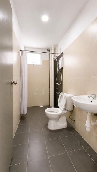 Condominium for Rent at Meru Heights Residences @ Scientex Meru - Kent Chow - Bathroom - PropertyGuru.com.my