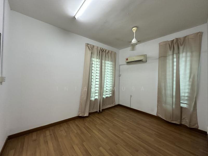 Rumah Berkembar untuk Dijual di Nilai (Negeri Sembilan) - Intan Musa - PropertyGuru.com.my