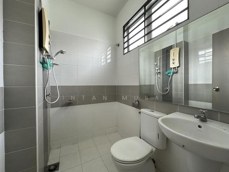 Rumah Berkembar untuk Dijual di Nilai (Negeri Sembilan) - Intan Musa - PropertyGuru.com.my