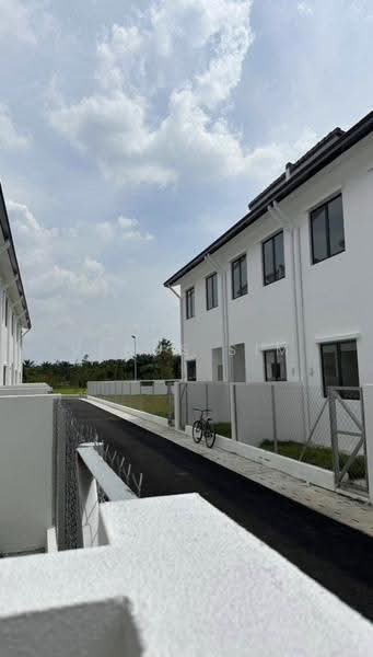 Rumah Teres 2-Tingkat untuk Disewa di Telok Panglima Garang (Selangor) - Venus Sim - Exterior - PropertyGuru.com.my