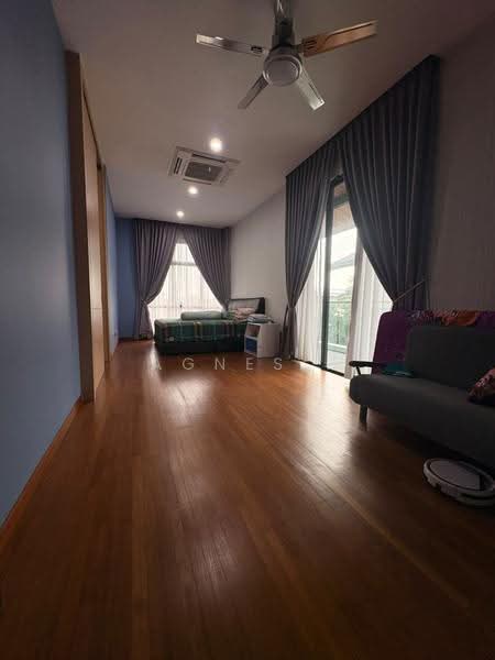Bungalow House for Sale in Senibong (Permas Jaya) - Agnes . - PropertyGuru.com.my