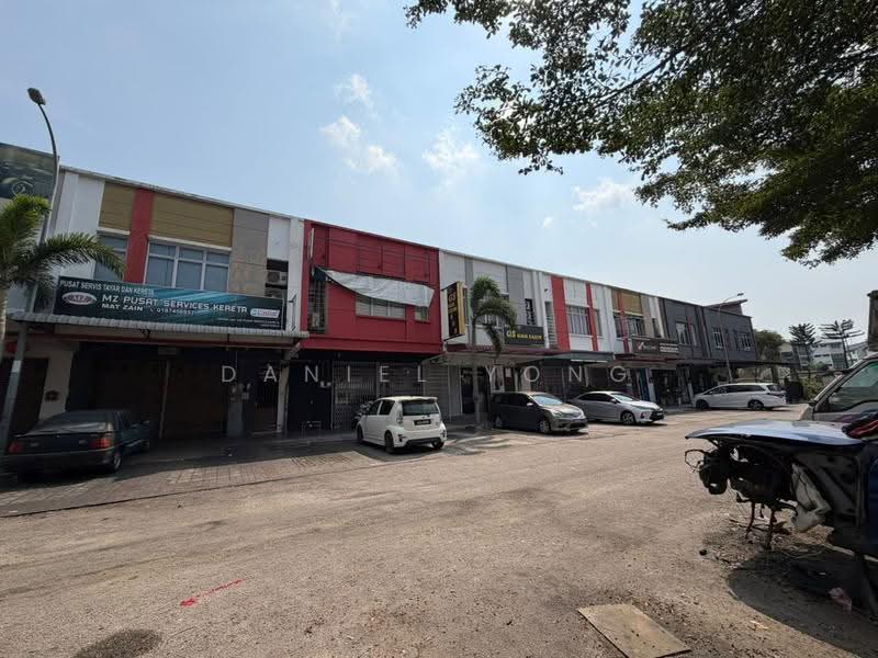 Kedai untuk Disewa di Taman Daya (Johor Bahru) - Daniel Yong - Exterior - PropertyGuru.com.my