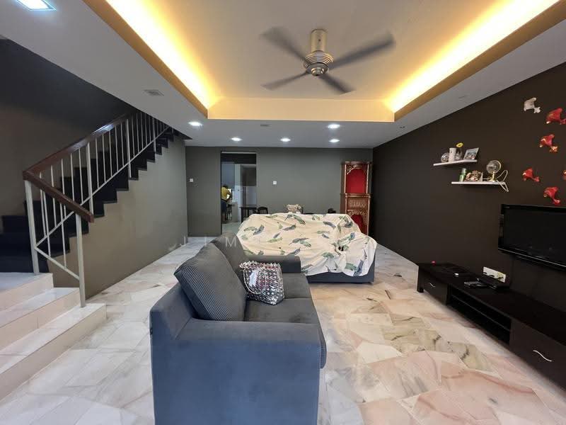 2-storey Terraced House for Sale in Bandar Mahkota Cheras (Cheras) - Jimmy Ng - Living Room - PropertyGuru.com.my
