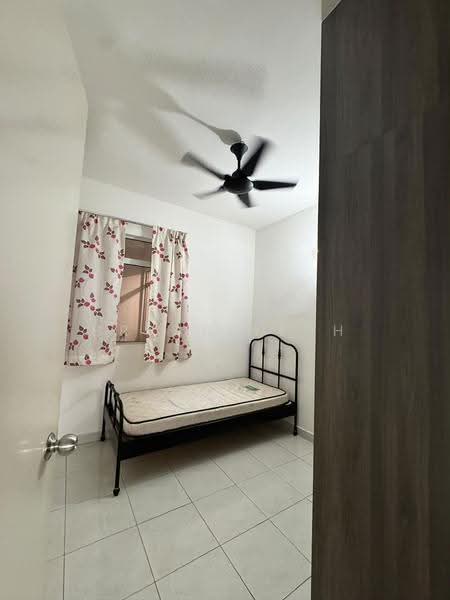 Pangsapuri untuk Disewa di Bayu Andaman - Bryan Yeoh - Bedroom - PropertyGuru.com.my
