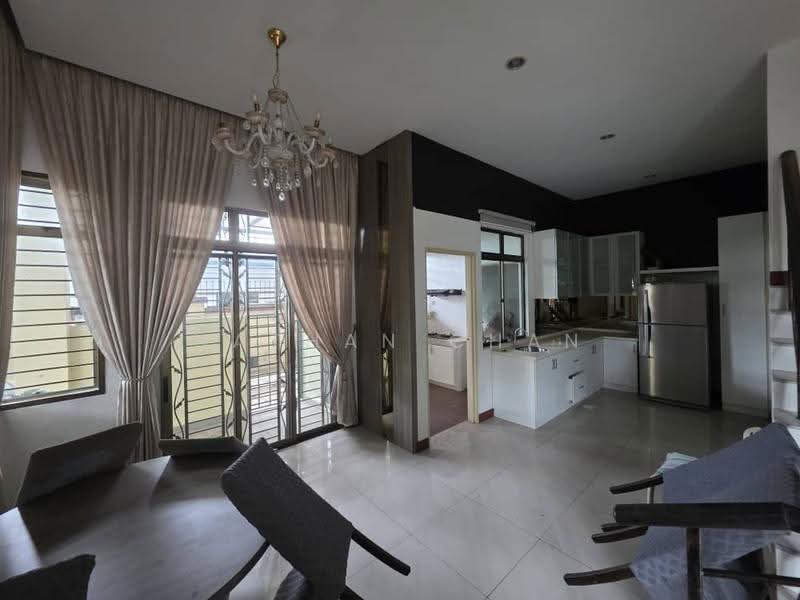 Rumah Berkembar untuk Dijual di Kempas (Johor Bahru) - Nathan Chan - Kitchen - PropertyGuru.com.my