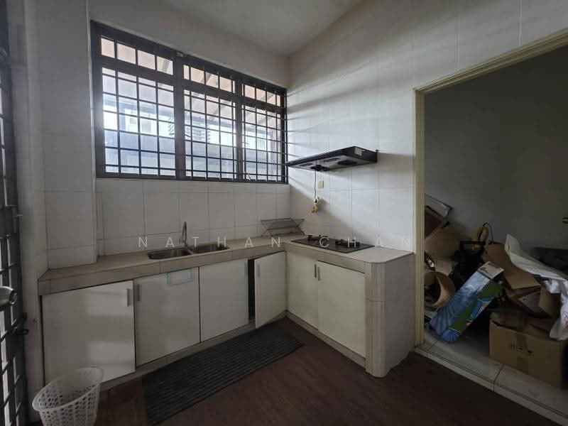 Rumah Berkembar untuk Dijual di Kempas (Johor Bahru) - Nathan Chan - Kitchen - PropertyGuru.com.my