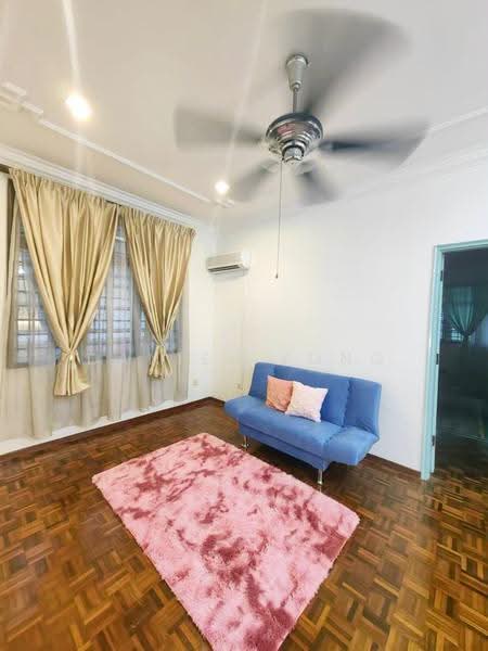 Rumah Berkembar untuk Disewa di Taman Perling (Perling) - Daniel Yong - Living Room - PropertyGuru.com.my