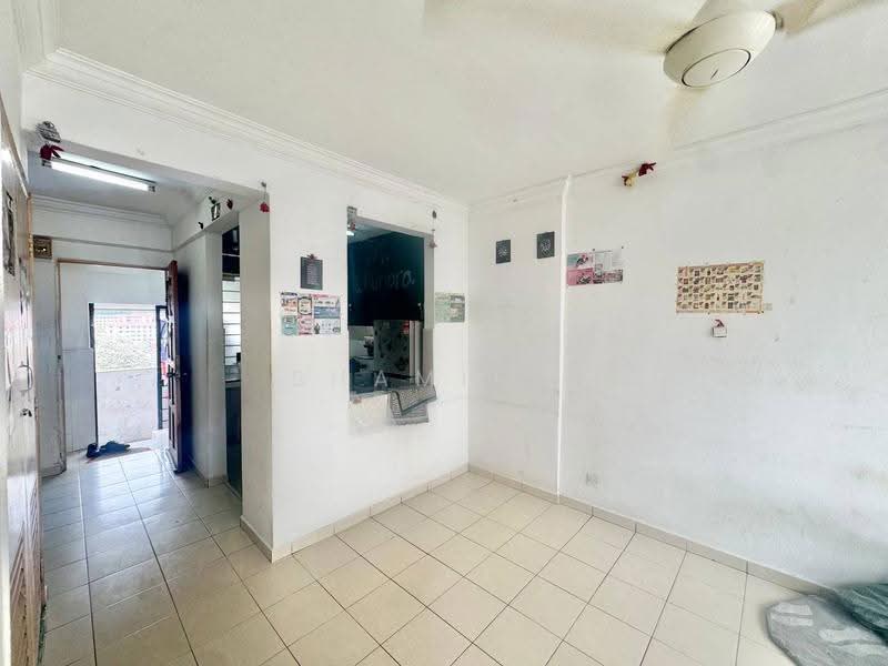 Rumah Flat untuk Dijual di Sri Tioman II - SHAMIL . - Interior - PropertyGuru.com.my