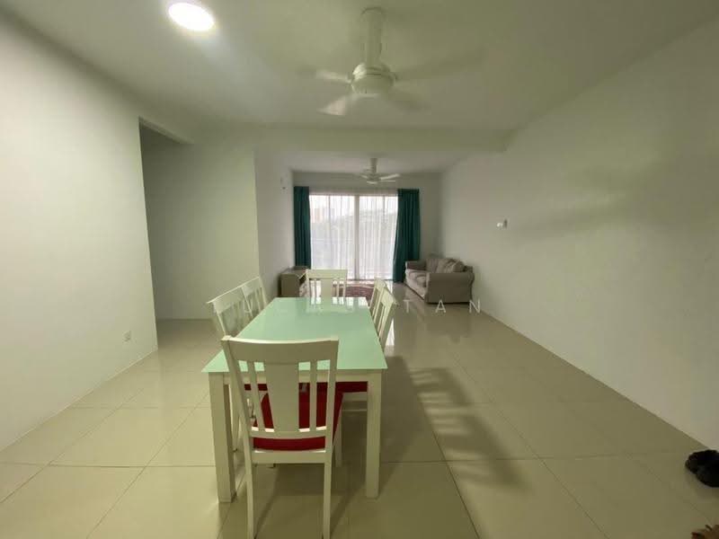 Condominium for Rent at Platinum Splendor Residence - Lucas Tan - Dining Room - PropertyGuru.com.my