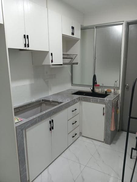 Pangsapuri untuk Dijual di Acacia Semenyih Apartment - Jackson Lim - Kitchen - PropertyGuru.com.my