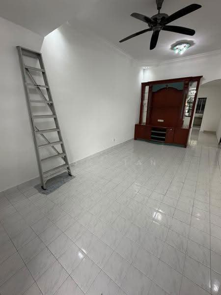 2-storey Terraced House for Sale in Taman Puteri Wangsa (Ulu Tiram) - June Tan - Living Room - PropertyGuru.com.my