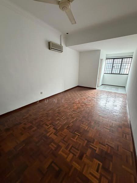 2-storey Terraced House for Sale in Taman Puteri Wangsa (Ulu Tiram) - June Tan - Interior - PropertyGuru.com.my