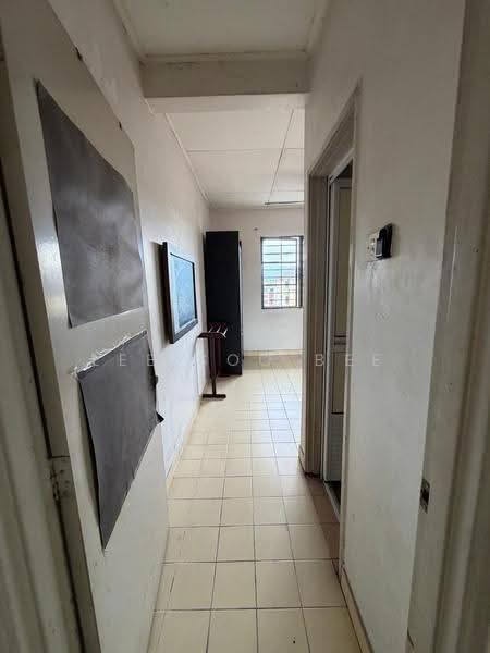 Pangsapuri untuk Disewa di SD Apartments II - Lee Soo Bee - Corridor - PropertyGuru.com.my