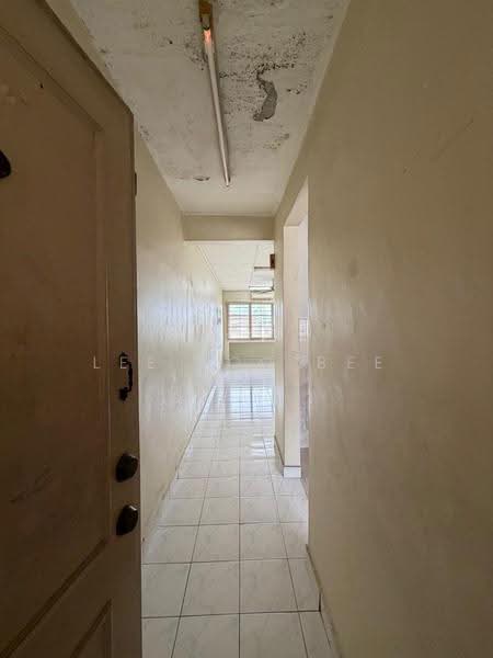 Pangsapuri untuk Disewa di SD Apartments II - Lee Soo Bee - Corridor - PropertyGuru.com.my