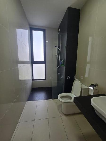 Apartment for Sale at Eco Nest @ Eco Botanic - Daniel Yong - Bathroom - PropertyGuru.com.my