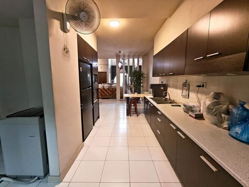Rumah Teres 3-Tingkat untuk Dijual di Taman Tasik Damai (Sungai Besi) - Cyrus Ng - Kitchen - PropertyGuru.com.my