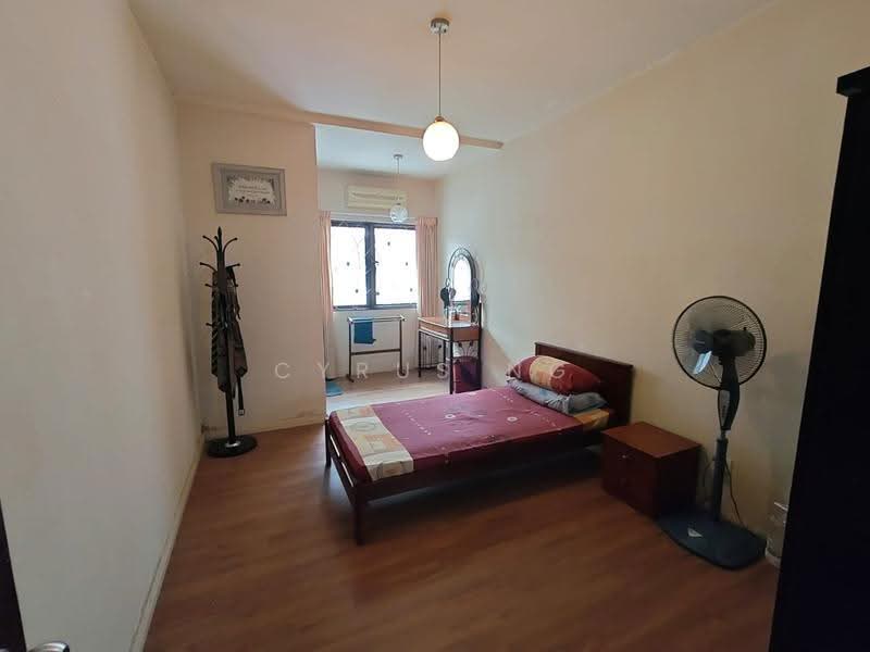 Rumah Teres 3-Tingkat untuk Dijual di Taman Tasik Damai (Sungai Besi) - Cyrus Ng - Bedroom - PropertyGuru.com.my