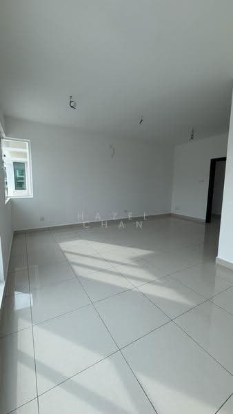Rumah Berkembar untuk Dijual di Kota Kinabalu (Sabah) - Hazel Chan - Living Room - PropertyGuru.com.my