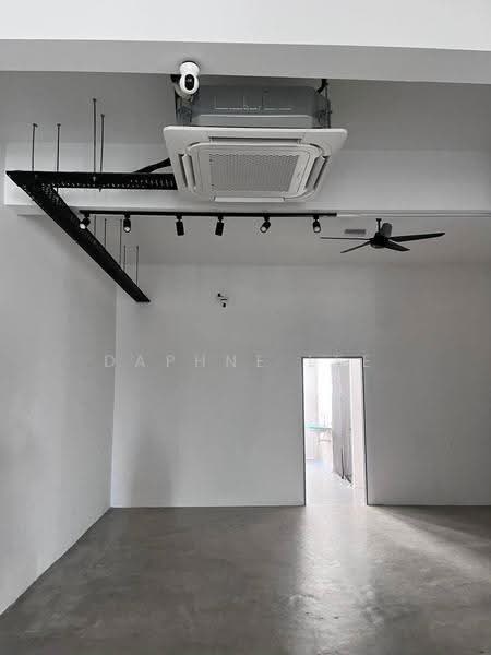 Shop / Office untuk Disewa di Austin Crest (Johor Bahru) - Daphne Lee - Interior - PropertyGuru.com.my