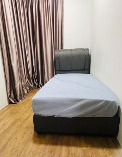 Service Residence for Sale at City of Green - Evanslee . - Bedroom - PropertyGuru.com.my