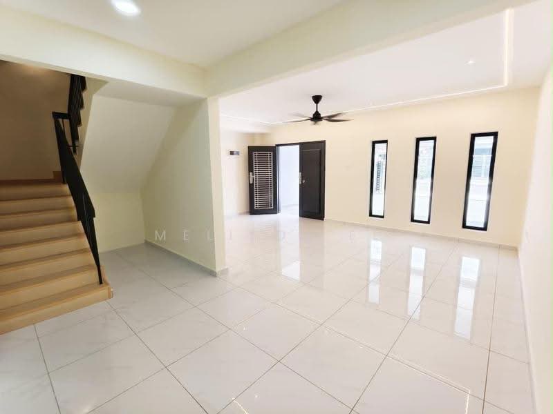 2-storey Terraced House for Sale in Bandar Selesa Jaya (Skudai) - Melinda Ee - Living Room - PropertyGuru.com.my
