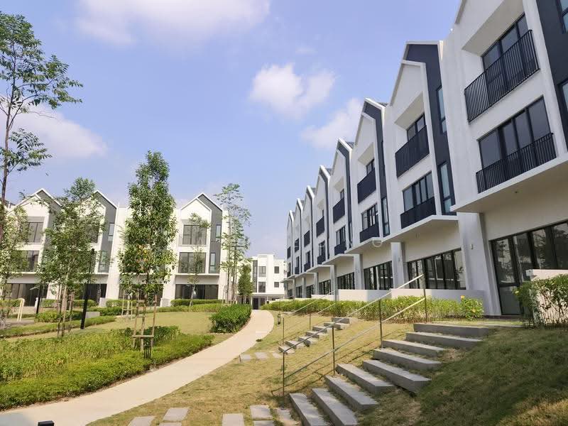 3-storey Terraced House for Sale in Ara Damansara (Selangor) - May Leong - PropertyGuru.com.my