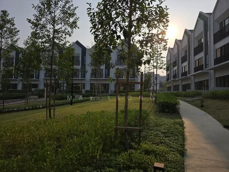 3-storey Terraced House for Sale in Ara Damansara (Selangor) - May Leong - Exterior - PropertyGuru.com.my