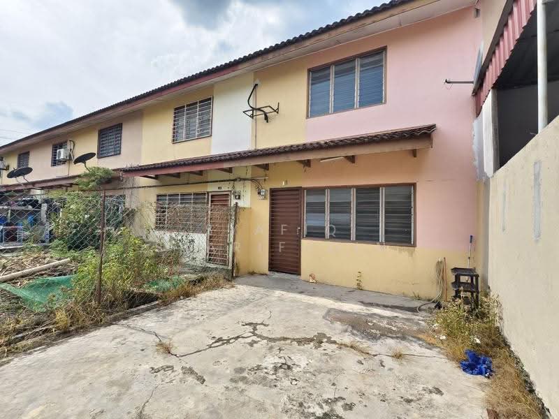 2-storey Terraced House for Sale in sungai buloh (Sungai Buloh) - Syafiq Sharifudin - Exterior - PropertyGuru.com.my
