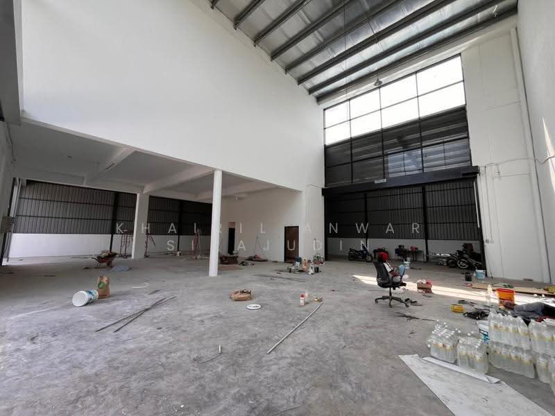Semi-D Factory for Rent in Subang (Selangor) - Khairil Anwar Sirajudin - Interior - PropertyGuru.com.my