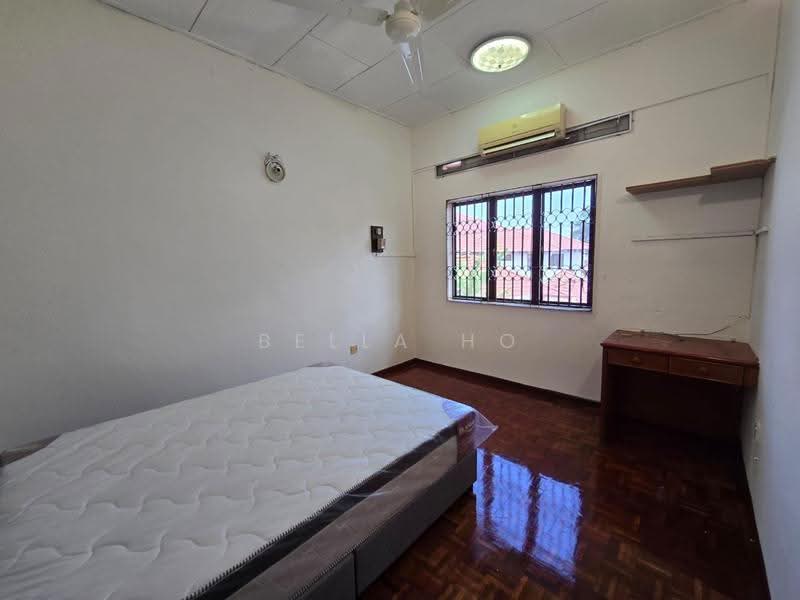Rumah Berkembar untuk Dijual di Taman Tasek (Johor Bahru) - Bella Ho - PropertyGuru.com.my