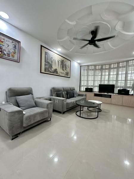 Rumah Teres 1-Tingkat untuk Disewa di Pekan Nanas (Johor) - Celina Chong - Living Room - PropertyGuru.com.my