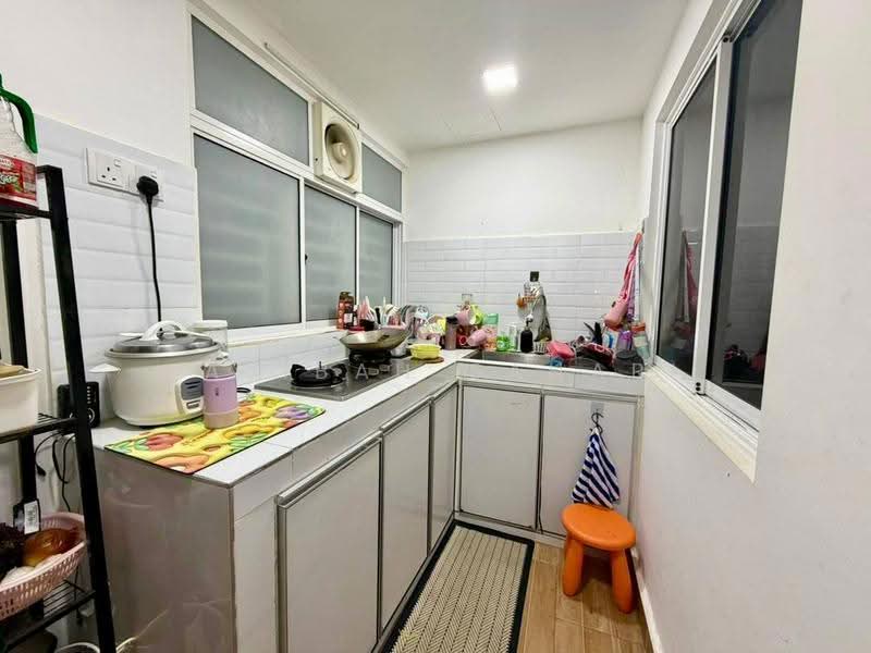 Kondominium untuk Dijual di D'Kristal Apartment (Pangsapuri D'Kristal) - Najibah Sahari - Kitchen - PropertyGuru.com.my