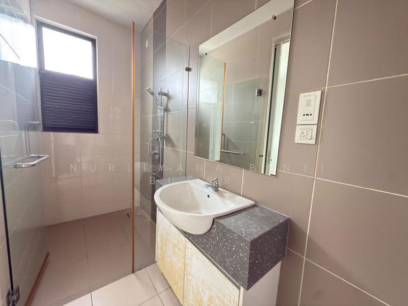 Rumah Berkembar untuk Dijual di Denai Alam (Shah Alam) - Nurliyana Binti Busari - Bathroom - PropertyGuru.com.my