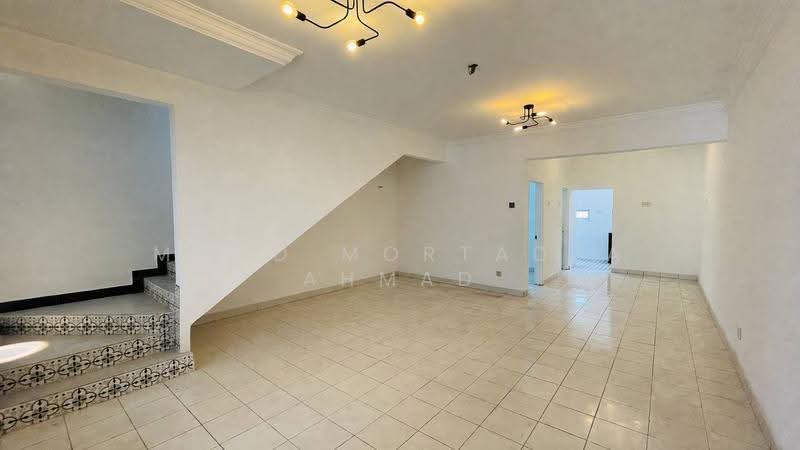 2-storey Terraced House for Sale in Seri Kembangan (Selangor) - Mohd Mortadza Ahmad - PropertyGuru.com.my