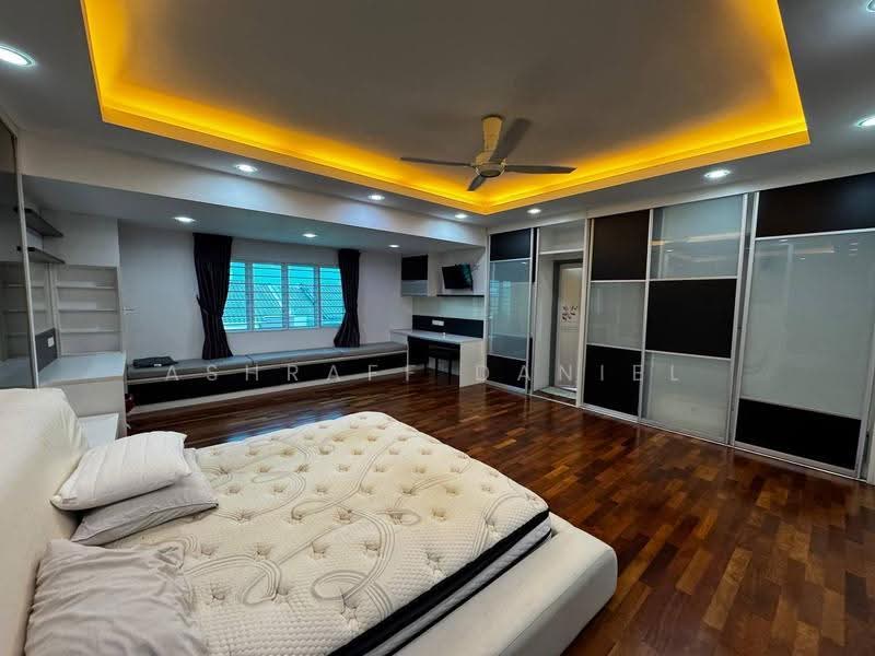 Rumah Berkembar untuk Dijual di Saujana Villa (Kajang) - Ashraff Daniel - PropertyGuru.com.my