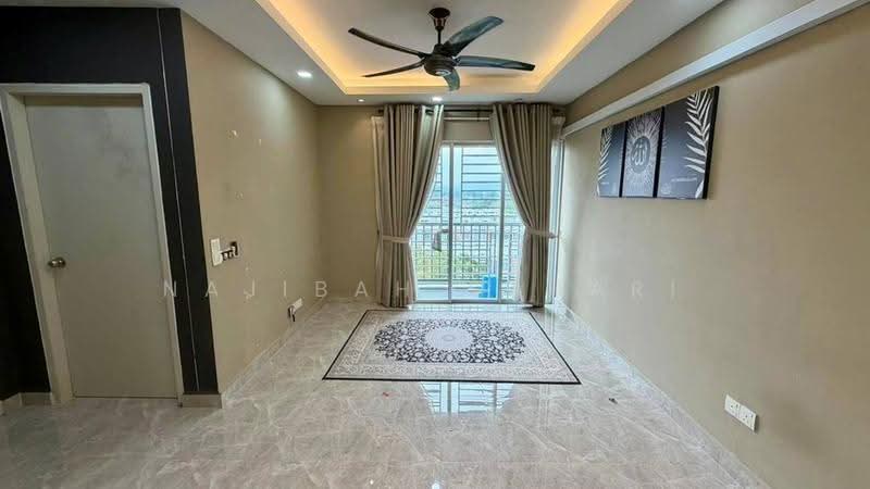 Kondominium untuk Dijual di D'Kristal Apartment (Pangsapuri D'Kristal) - Najibah Sahari - Living Room - PropertyGuru.com.my
